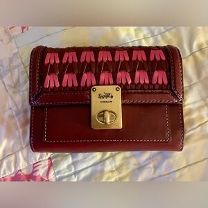 COACH “HUTTON” Wallet w/Weaving-Cranberry/Confetti Pink/Brass Compact Wallet!